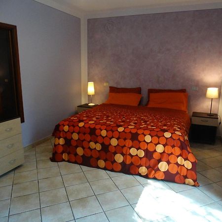 Agriturismo Casa De Colores Moretta 外观 照片