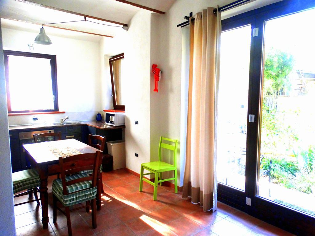 Agriturismo Casa De Colores Moretta 外观 照片