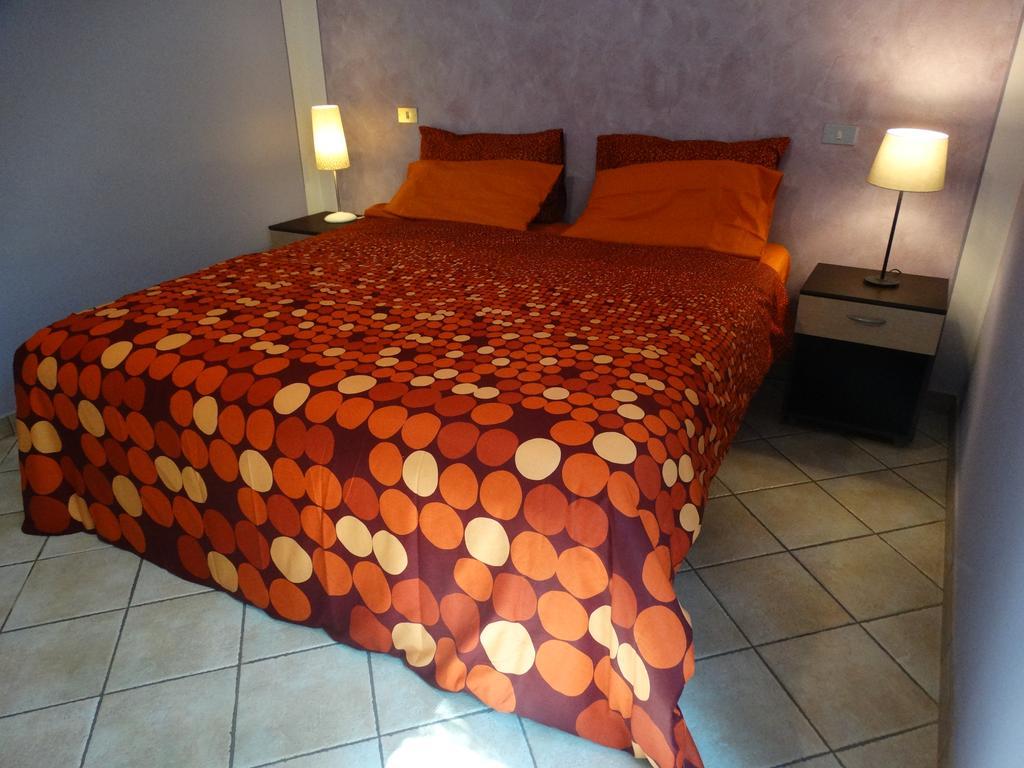Agriturismo Casa De Colores Moretta 外观 照片
