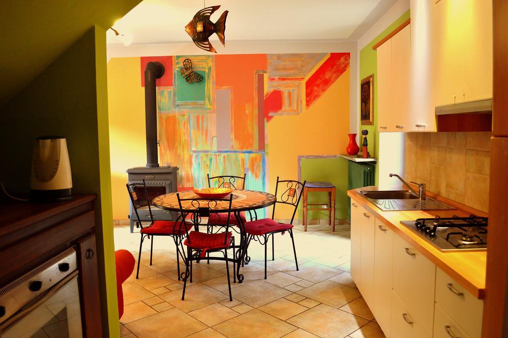 Agriturismo Casa De Colores Moretta 外观 照片