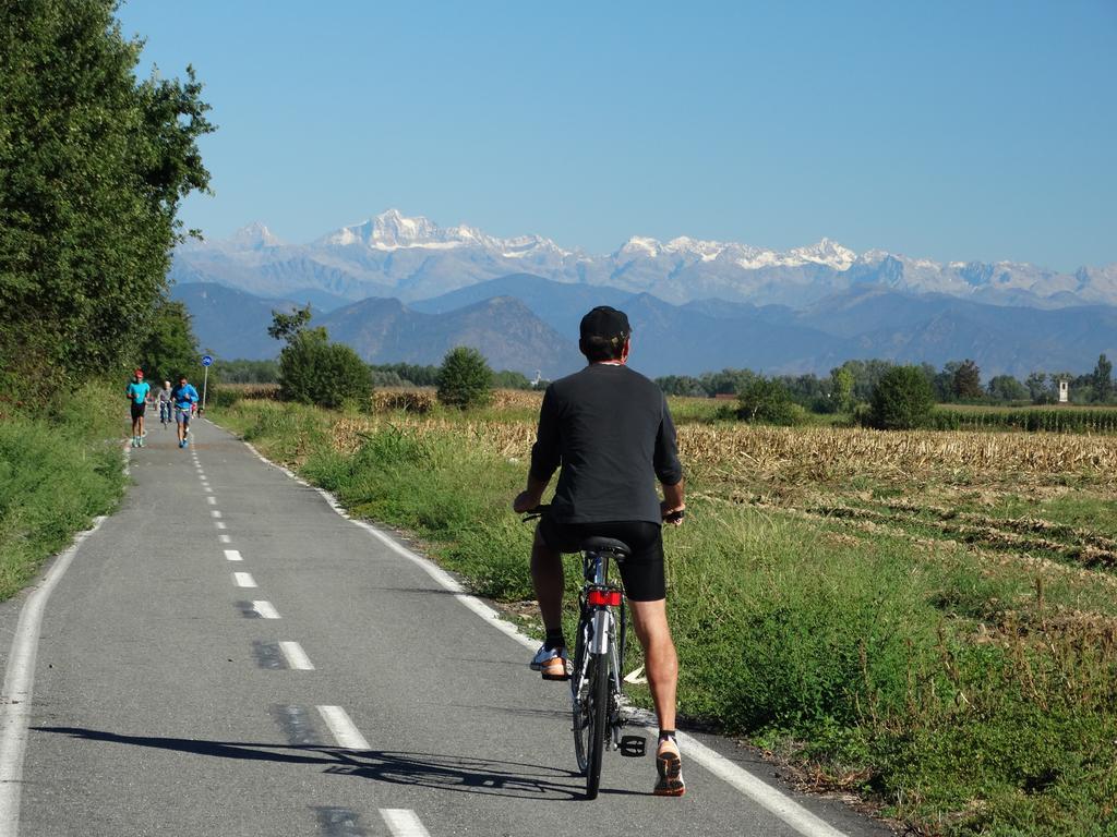 Agriturismo Casa De Colores Moretta 外观 照片