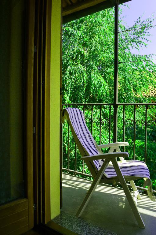 Agriturismo Casa De Colores Moretta 外观 照片
